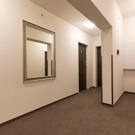 Hotel Apricot 3*