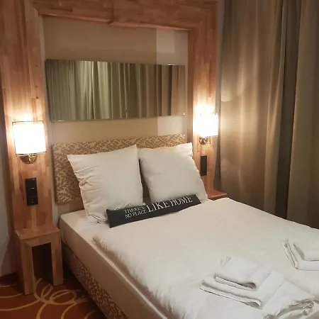 Hotel Elbgalerie Hotel 2*