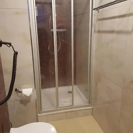 Elbgalerie Hotel 2* Hamburg